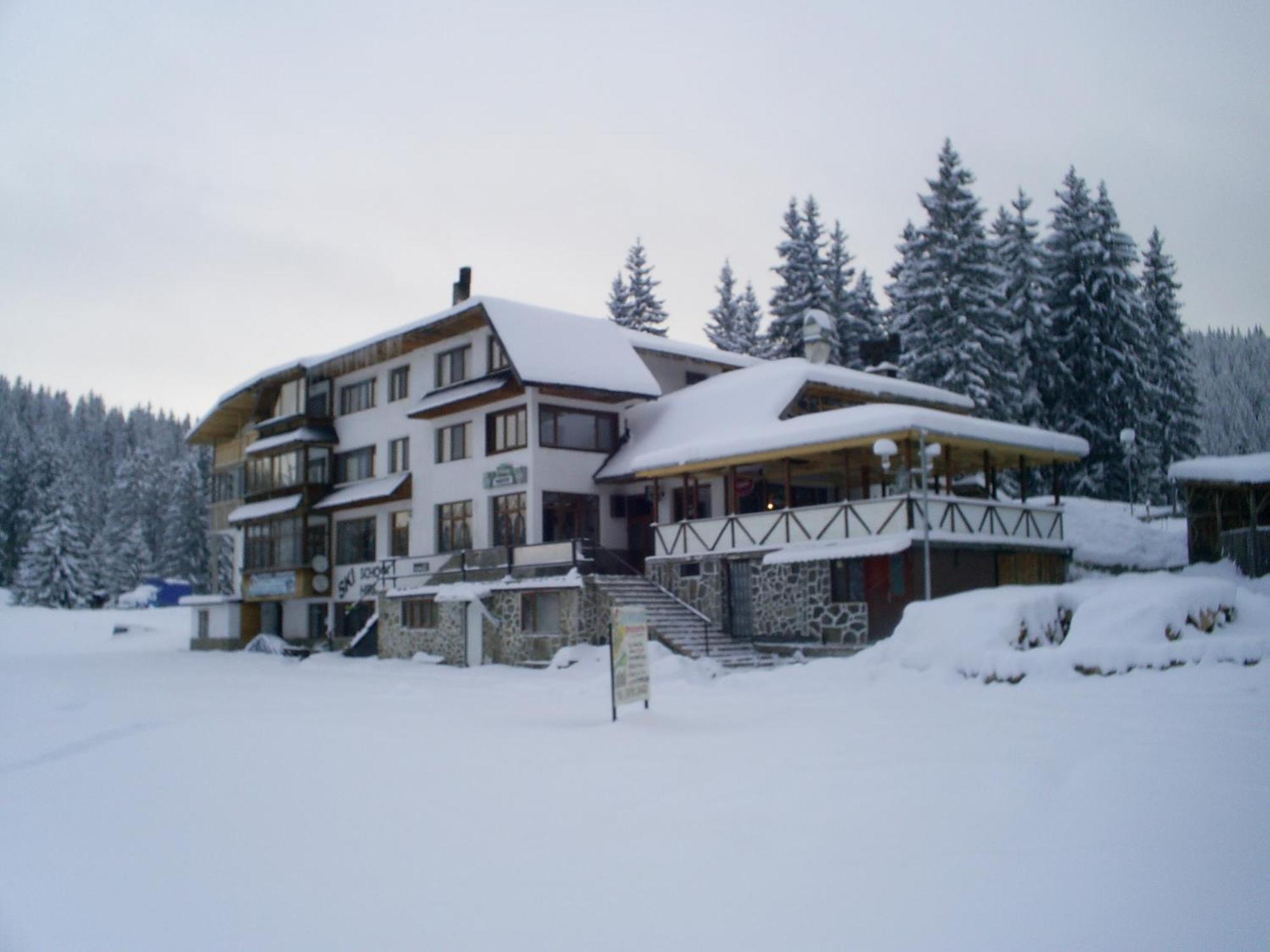 Family Hotel Markony Pamporovo Eksteriør billede